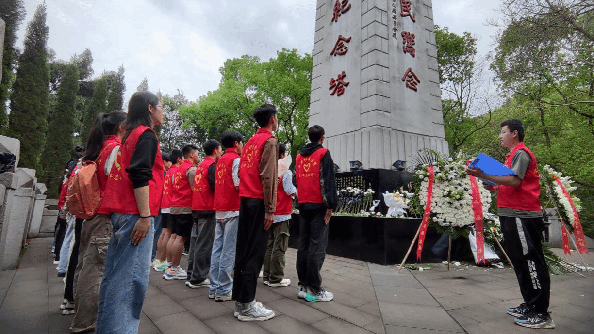 清明节祭扫烈士墓美篇图片